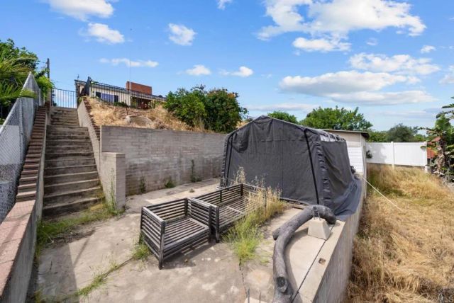 737 Carlow Court, El Cajon, CA 92020