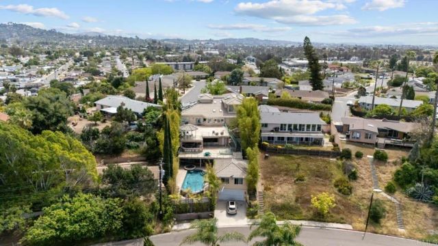 737 Carlow Court, El Cajon, CA 92020
