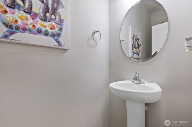 20018 98th Avenue E, Graham, WA 98338