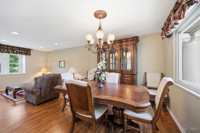 2 Boxwood Court, Cincinnati, OH 45246