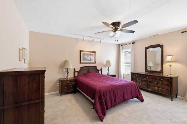 2 Boxwood Court, Cincinnati, OH 45246