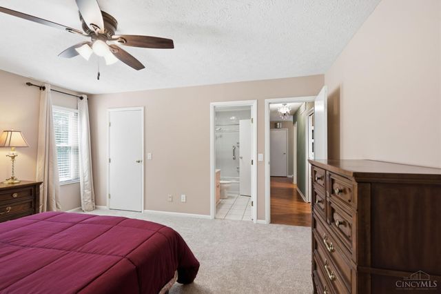2 Boxwood Court, Cincinnati, OH 45246