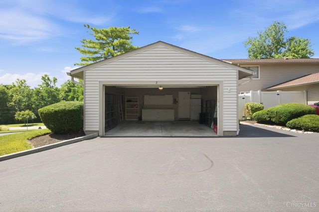 2 Boxwood Court, Cincinnati, OH 45246
