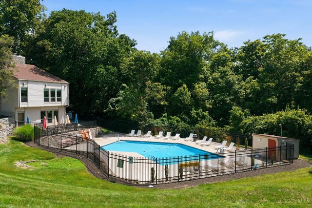 2 Boxwood Court, Cincinnati, OH 45246