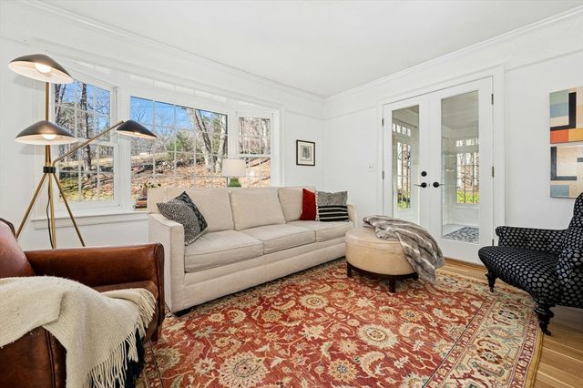 4 Black Hill Rd, Paxton, MA 01612