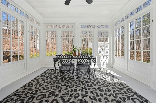 4 Black Hill Rd, Paxton, MA 01612