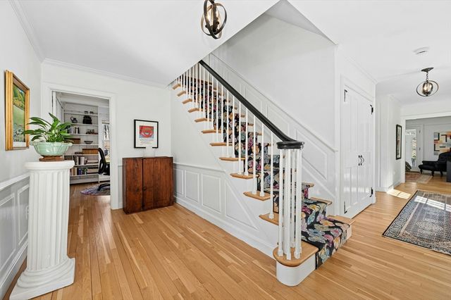 4 Black Hill Rd, Paxton, MA 01612