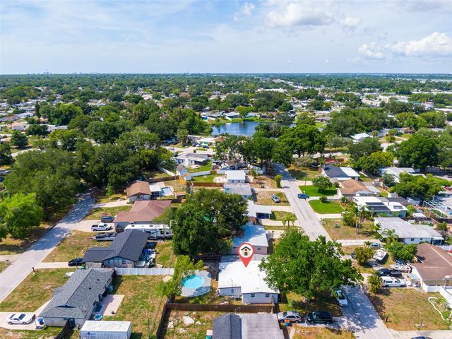 9596 GROVELAND STREET, Seminole, FL 33772