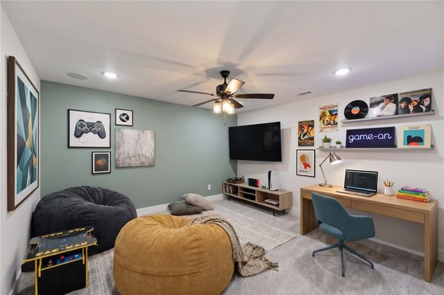1300 Paragon Drive, Centerton, AR 72719