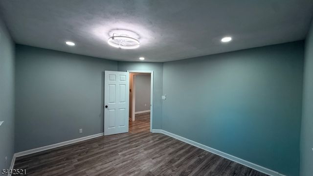 35 Fiat Ave, Woodbridge Twp., NJ 08830