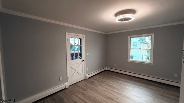 35 Fiat Ave, Woodbridge Twp., NJ 08830