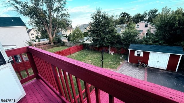 35 Fiat Ave, Woodbridge Twp., NJ 08830