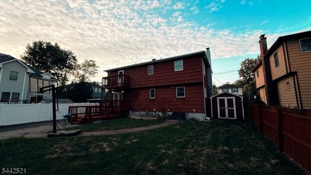 35 Fiat Ave, Woodbridge Twp., NJ 08830
