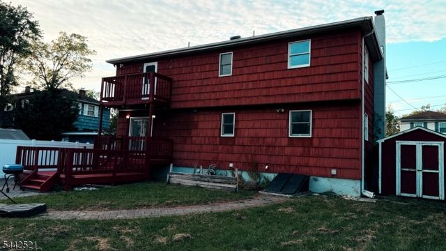 35 Fiat Ave, Woodbridge Twp., NJ 08830