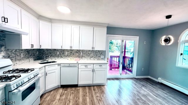 35 Fiat Ave, Woodbridge Twp., NJ 08830