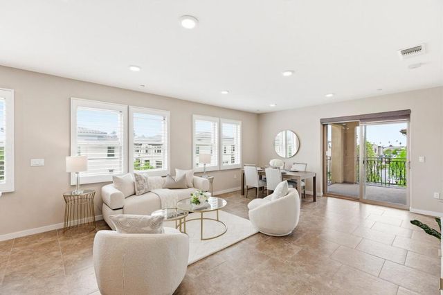 1053 Dewberry Place 304, San Jose, CA 95131