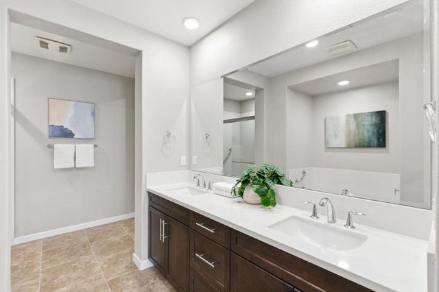 1053 Dewberry Place 304, San Jose, CA 95131