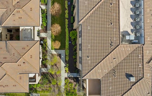 1053 Dewberry Place 304, San Jose, CA 95131