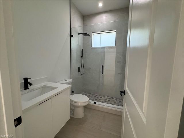 3210 4th AVE SE, Naples, FL 34117