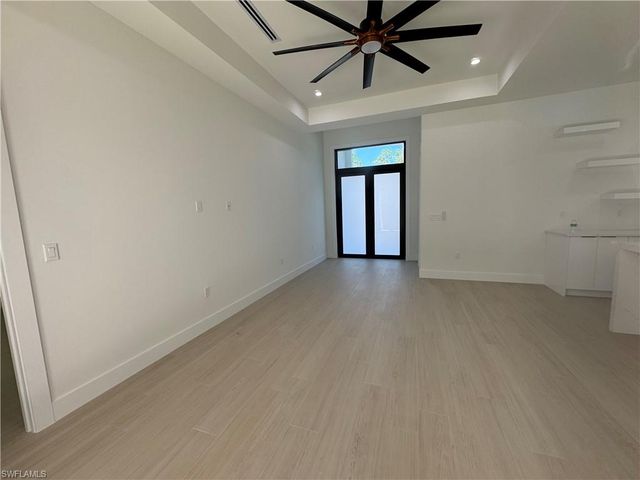 3210 4th AVE SE, Naples, FL 34117