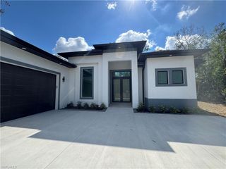 3210 4th AVE SE, Naples, FL 34117