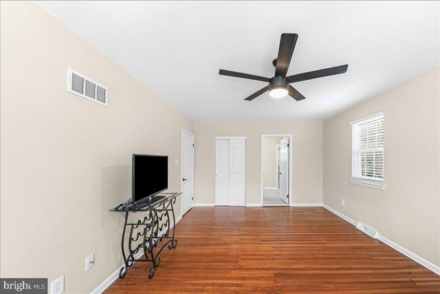 893 WESTTOWN RD, West Chester, PA 19382
