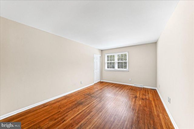893 WESTTOWN RD, West Chester, PA 19382