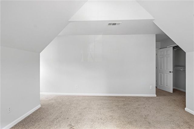 716 Braidwood Ridge NW, Acworth, GA 30101