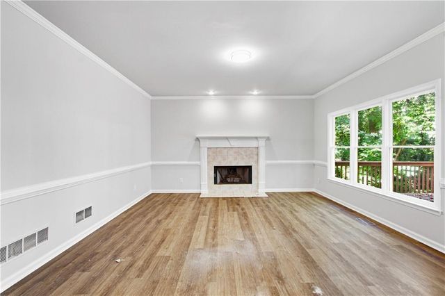716 Braidwood Ridge NW, Acworth, GA 30101