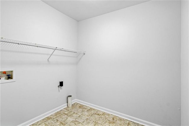 716 Braidwood Ridge NW, Acworth, GA 30101