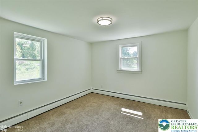 6657 Blue Church Road South, Upper Saucon Twp, PA 18036