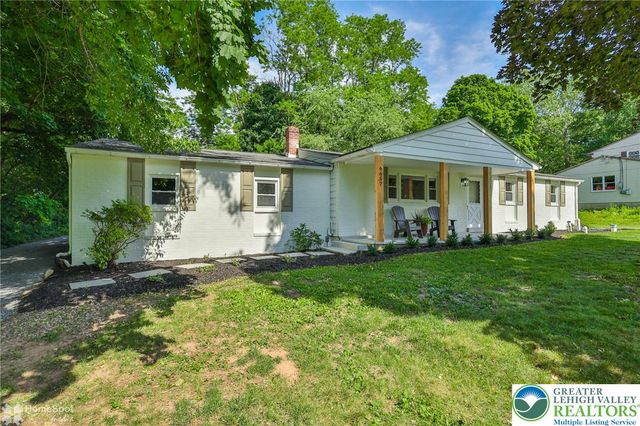 6657 Blue Church Road South, Upper Saucon Twp, PA 18036