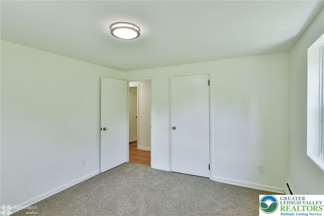 6657 Blue Church Road South, Upper Saucon Twp, PA 18036