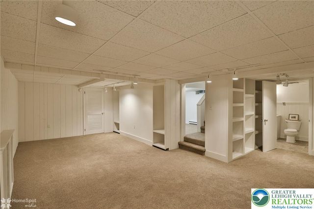 6657 Blue Church Road South, Upper Saucon Twp, PA 18036