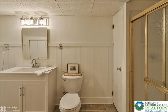 6657 Blue Church Road South, Upper Saucon Twp, PA 18036