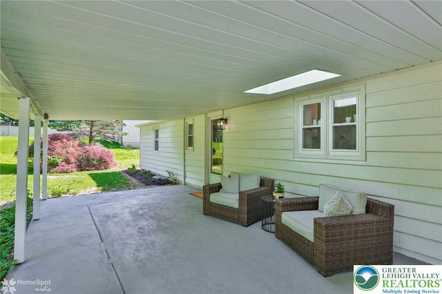 6657 Blue Church Road South, Upper Saucon Twp, PA 18036