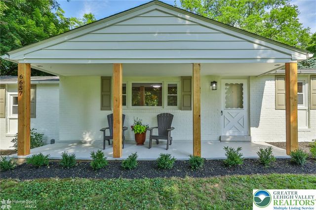 6657 Blue Church Road South, Upper Saucon Twp, PA 18036