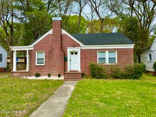 109 N Woodlawn Avenue, Greenville, NC 27858