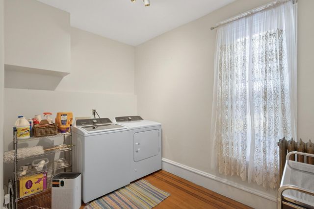 712 5th Street NE, Minneapolis, MN 55413