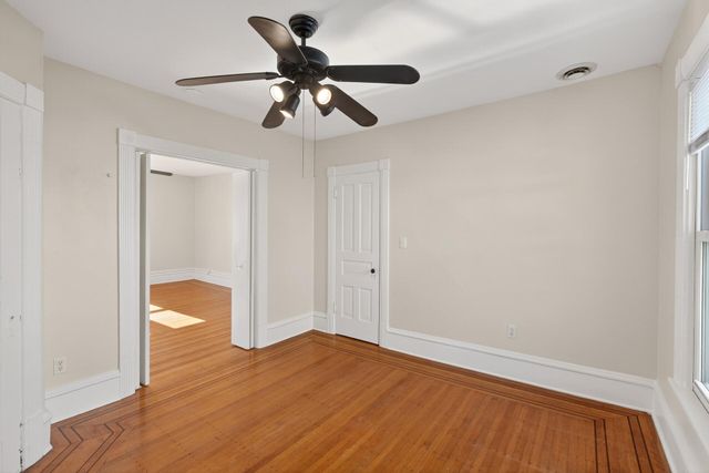 712 5th Street NE, Minneapolis, MN 55413