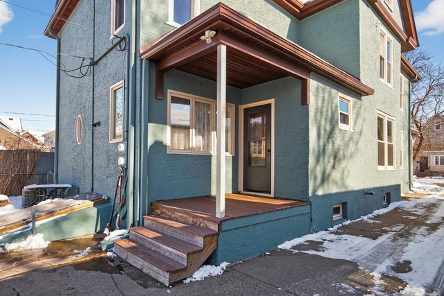 712 5th Street NE, Minneapolis, MN 55413