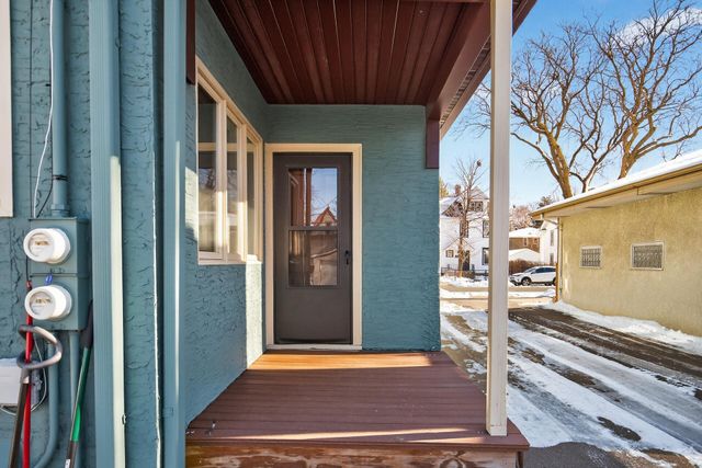 712 5th Street NE, Minneapolis, MN 55413