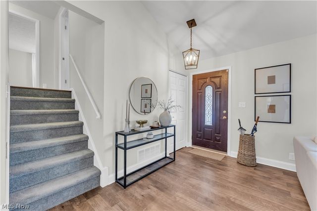 26839 Fairfax Lane, North Olmsted, OH 44070