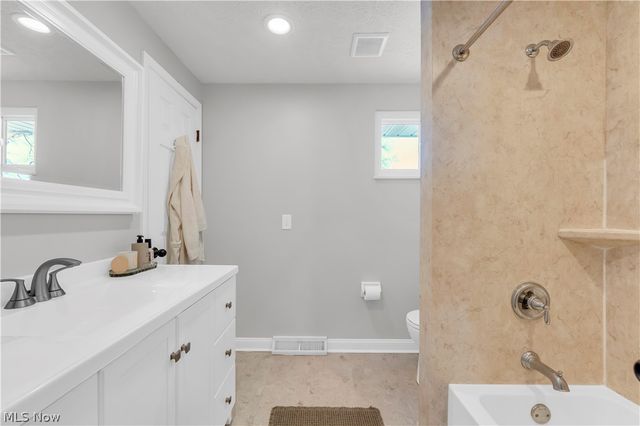 26839 Fairfax Lane, North Olmsted, OH 44070