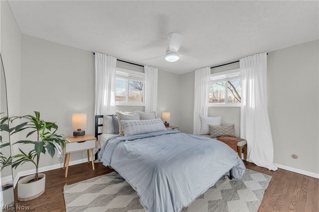 26839 Fairfax Lane, North Olmsted, OH 44070