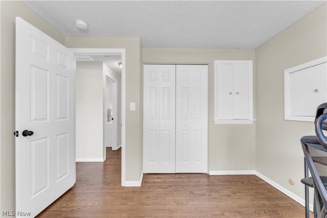 26839 Fairfax Lane, North Olmsted, OH 44070