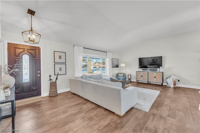 26839 Fairfax Lane, North Olmsted, OH 44070