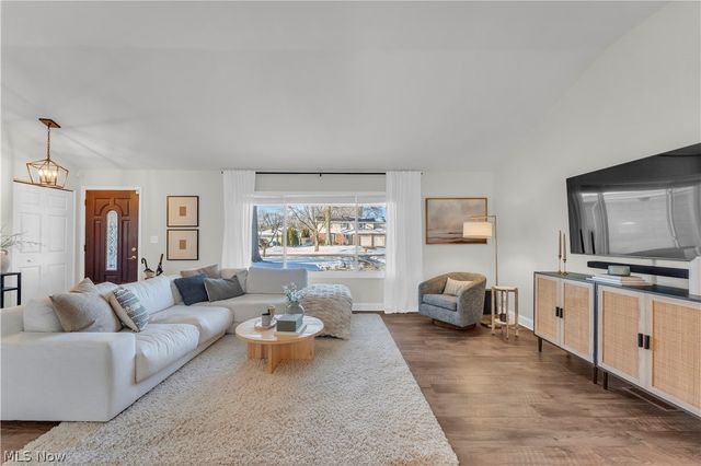 26839 Fairfax Lane, North Olmsted, OH 44070