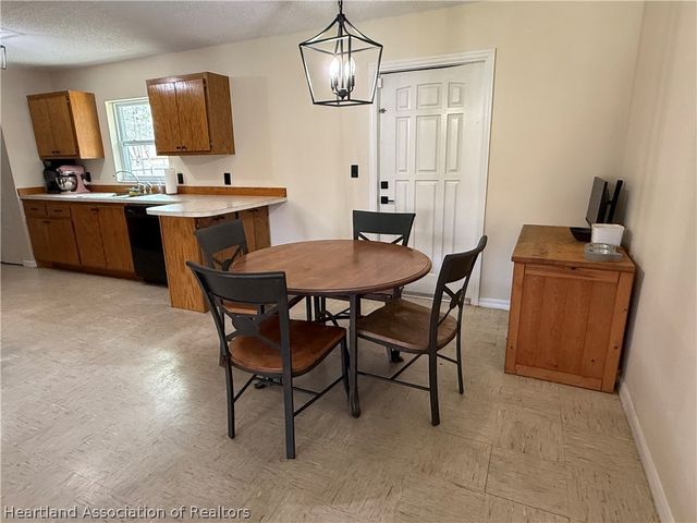 2100 N Saginaw Road, Avon Park, FL 33825