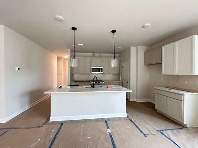 1074 Tea Maker Road, Ravenel, SC 29470